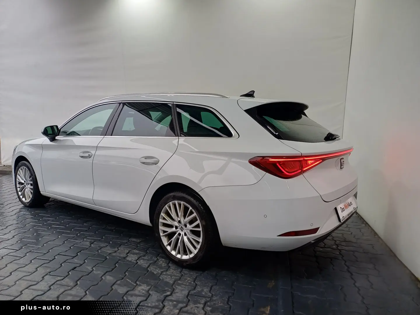 SEAT Leon Sportstourer XCELLENCE 2.0 TDI DSG7