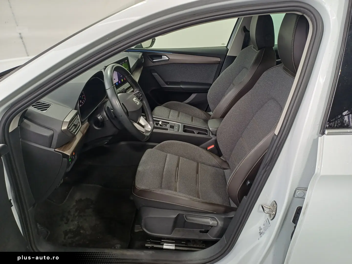 SEAT Leon Sportstourer XCELLENCE 2.0 TDI DSG7