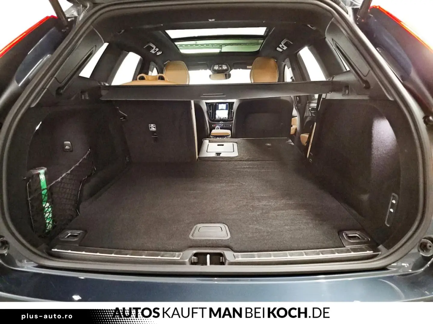 Volvo XC60B5 B AWD Ultra Dark PANO LUFT 360 HUD B&W