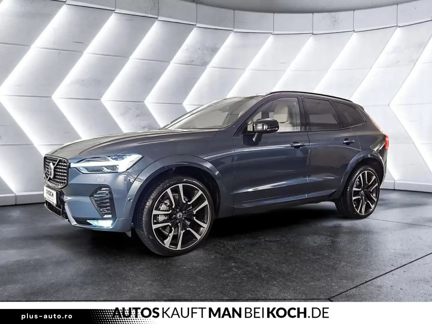 Volvo XC60B5 B AWD Ultra Dark PANO LUFT 360 HUD B&W