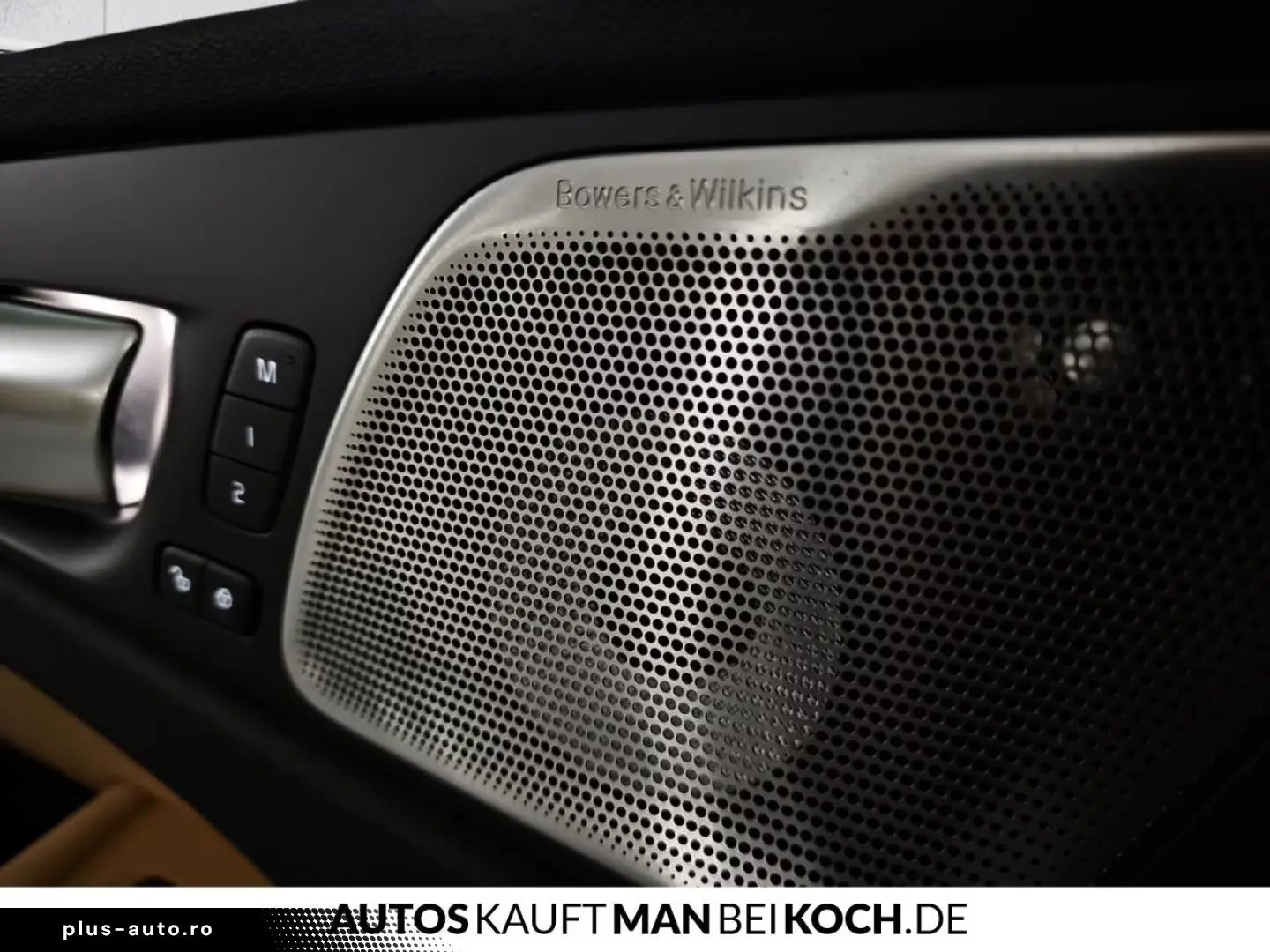 Volvo XC60B5 B AWD Ultra Dark PANO LUFT 360 HUD B&W