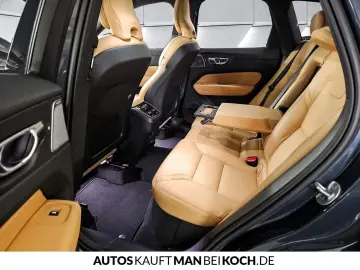 Volvo XC60B5 B AWD Ultra Dark PANO LUFT 360 HUD B&W