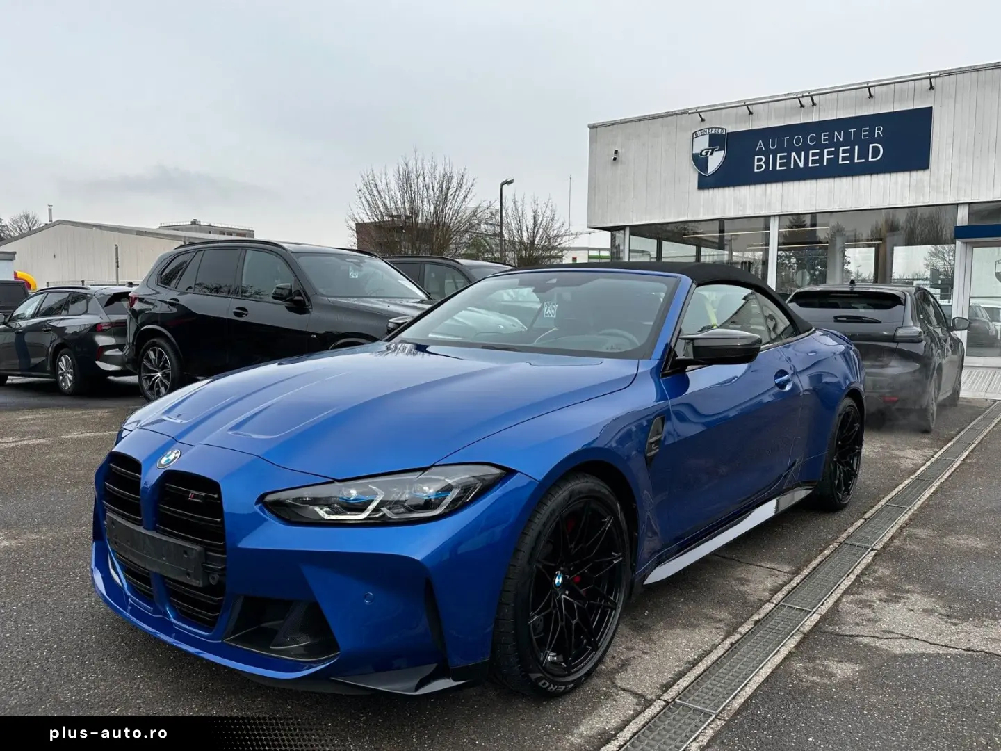 BMW M4 Cabrio xDrive Competition Carbon Paket Laser