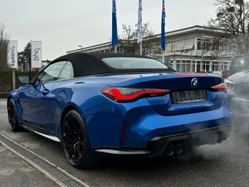 BMW M4 Cabrio xDrive Competition Carbon Paket Laser