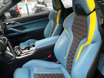 BMW M4 Cabrio xDrive Competition Carbon Paket Laser