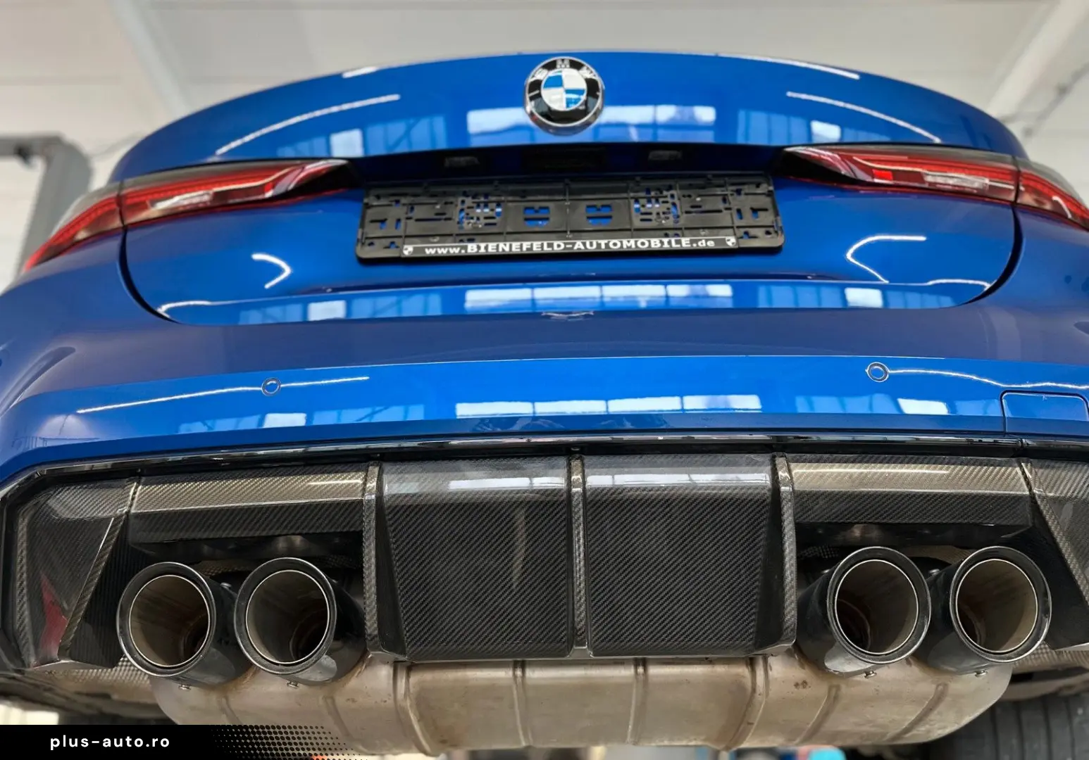 BMW M4 Cabrio xDrive Competition Carbon Paket Laser