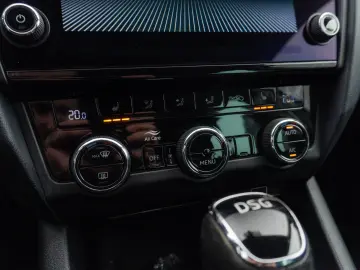 Skoda Octavia 1.5TSI automata DSG