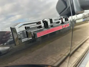 FORD F 150 5.0-TI-VCT-V8 4X4 AWD