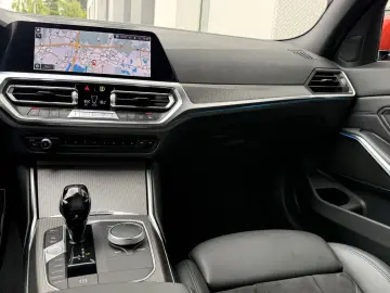 BMW 330e ACC M SPORT LASER KAM HUD MEMORY KEY 19'