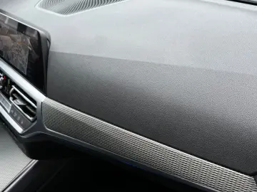 BMW 330e ACC M SPORT LASER KAM HUD MEMORY KEY 19'