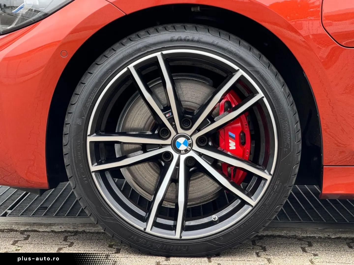 BMW 330e ACC M SPORT LASER KAM HUD MEMORY KEY 19'