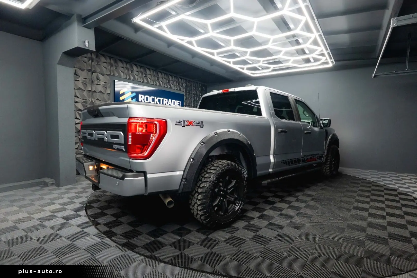 FORD F150 5.0L V8 4x4 Offroad SuperCrew RAPTOR