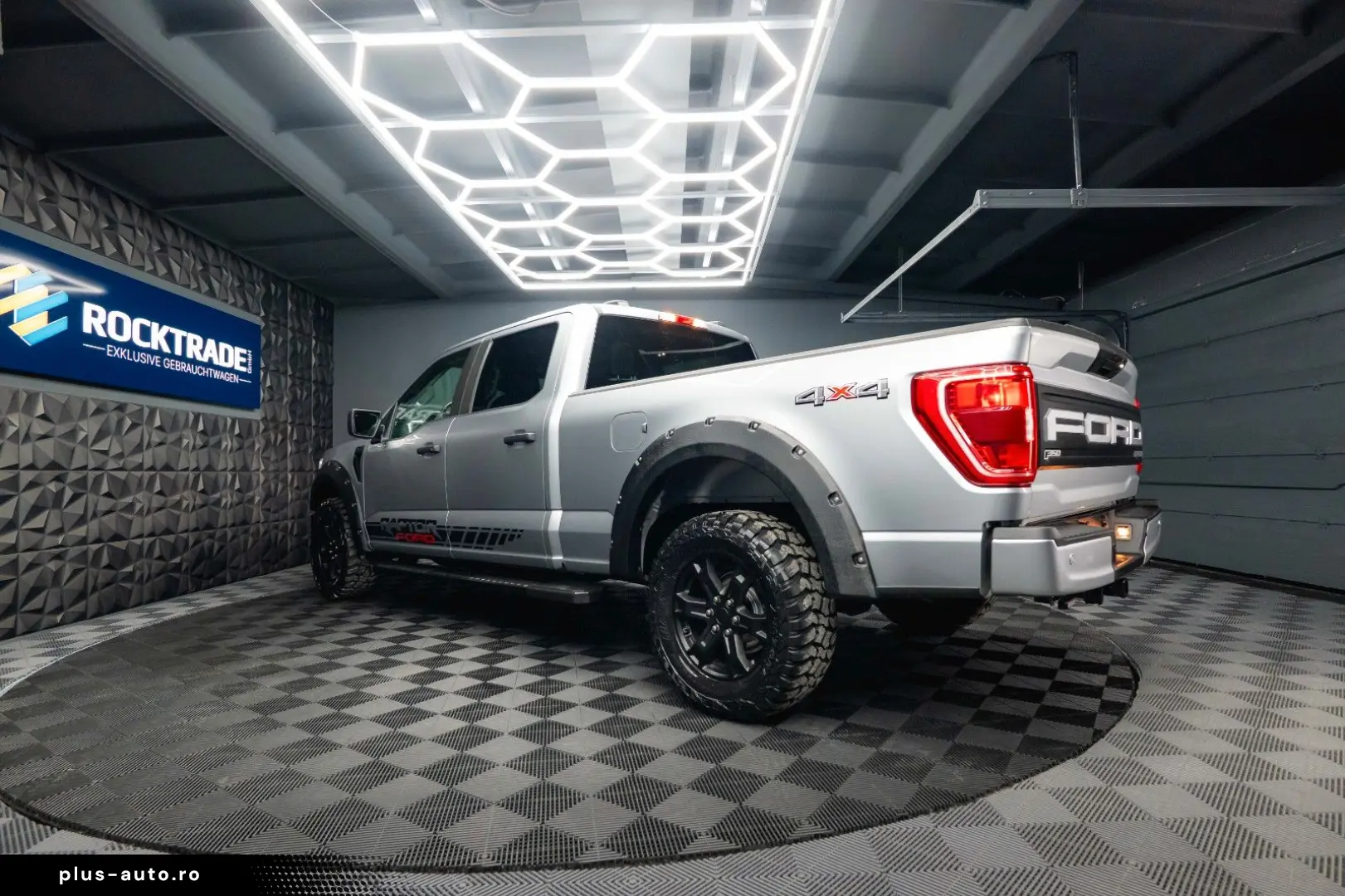 FORD F150 5.0L V8 4x4 Offroad SuperCrew RAPTOR
