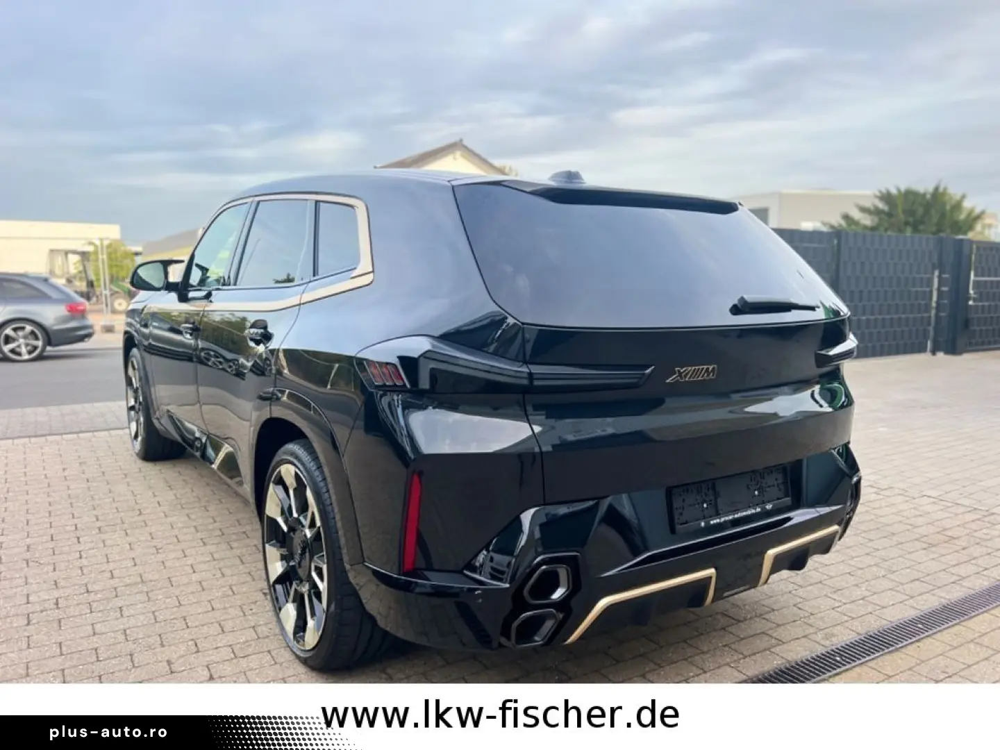 BMW XM V8 Voll! LederDeepLagoon!