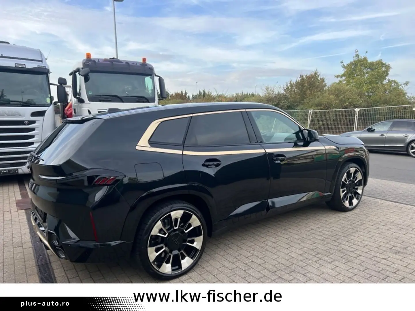 BMW XM V8 Voll! LederDeepLagoon!