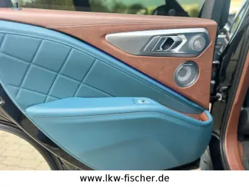 BMW XM V8 Voll! LederDeepLagoon!