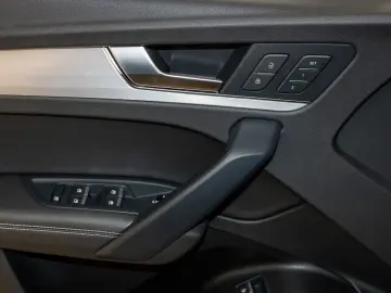 AUDI Q5 50 TFSI e quattro S line Pano VirtCo ACC 360