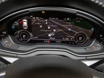 AUDI Q5 50 TFSI e quattro S line Pano VirtCo ACC 360