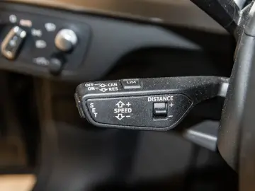 AUDI Q5 50 TFSI e quattro S line Pano VirtCo ACC 360