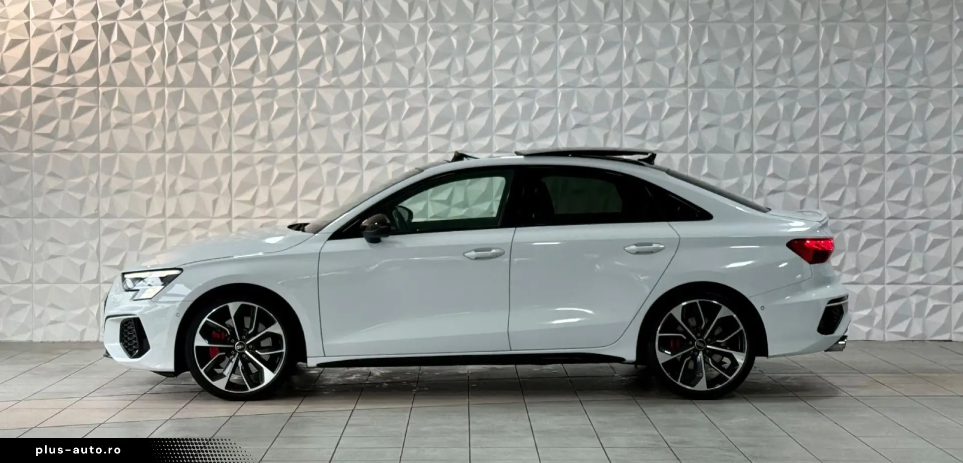 AUDI S3 Lim. 2.0 TFSI quattro PANO LED-MATRIX B&O TOT