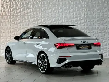 AUDI S3 Lim. 2.0 TFSI quattro PANO LED-MATRIX B&O TOT