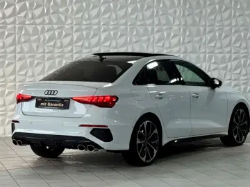 AUDI S3 Lim. 2.0 TFSI quattro PANO LED-MATRIX B&O TOT