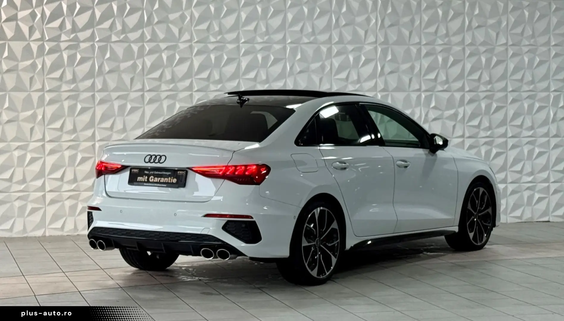 AUDI S3 Lim. 2.0 TFSI quattro PANO LED-MATRIX B&O TOT
