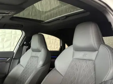 AUDI S3 Lim. 2.0 TFSI quattro PANO LED-MATRIX B&O TOT
