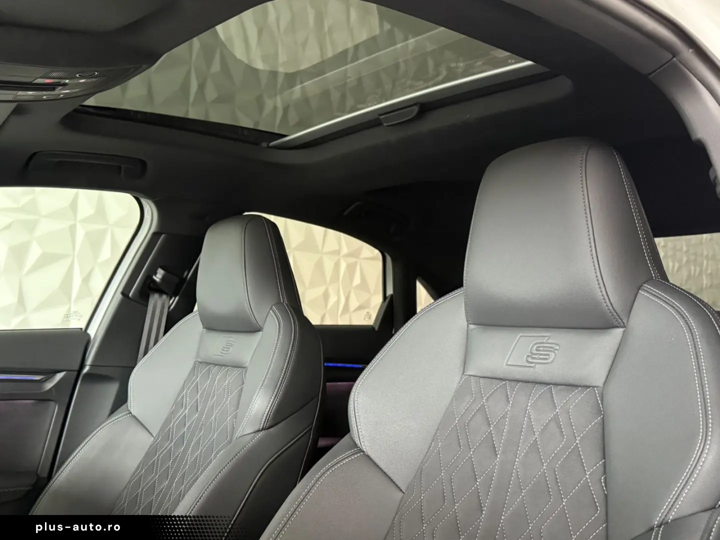 AUDI S3 Lim. 2.0 TFSI quattro PANO LED-MATRIX B&O TOT