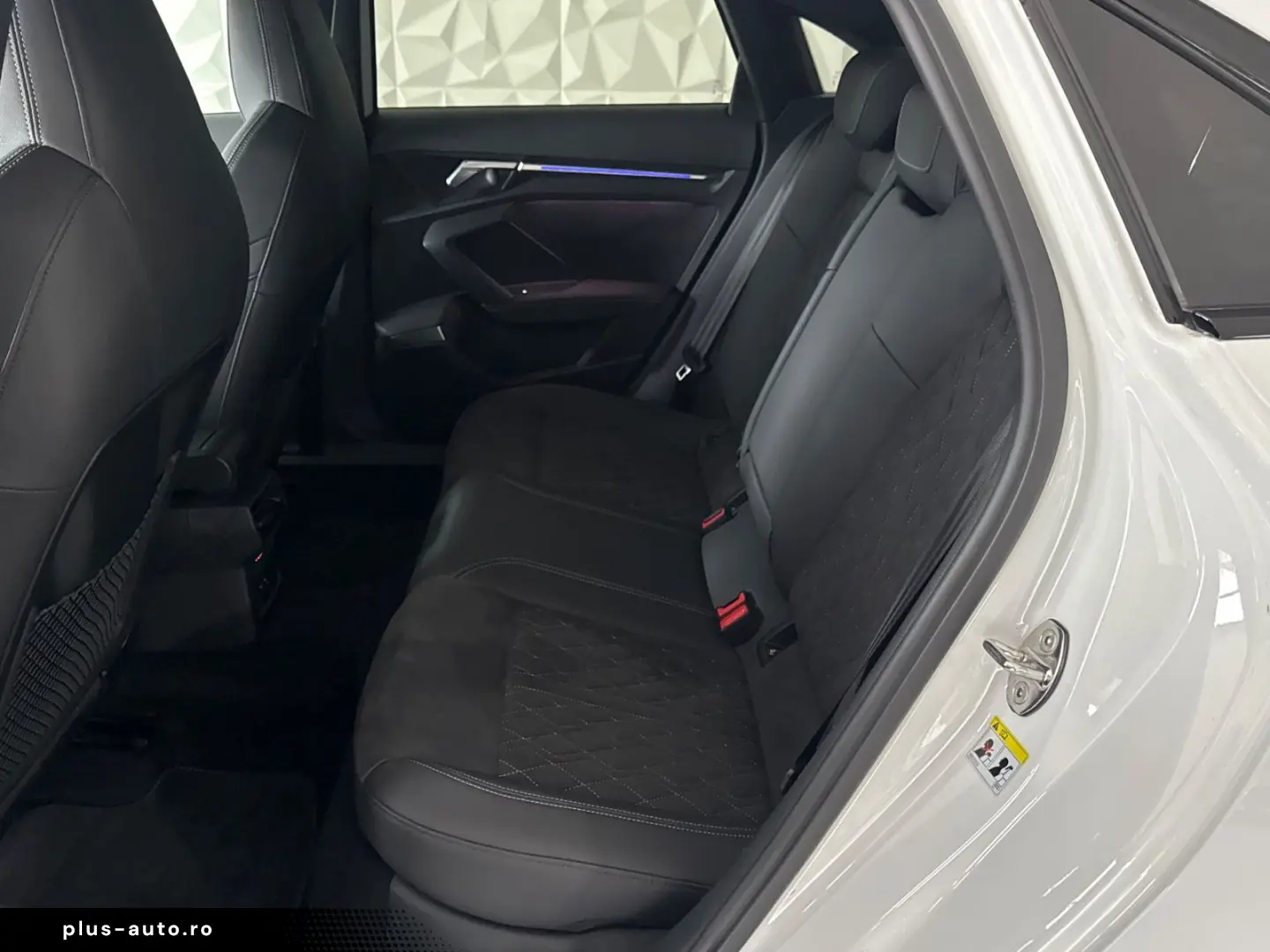 AUDI S3 Lim. 2.0 TFSI quattro PANO LED-MATRIX B&O TOT