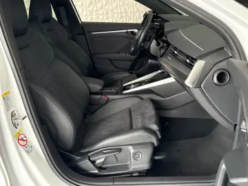 AUDI S3 Lim. 2.0 TFSI quattro PANO LED-MATRIX B&O TOT