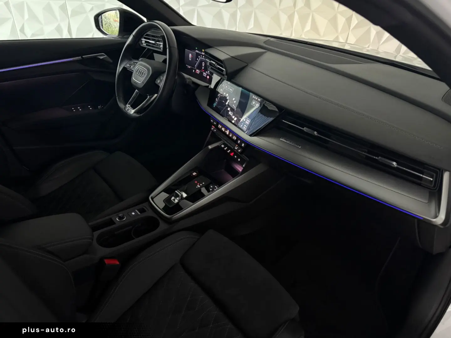AUDI S3 Lim. 2.0 TFSI quattro PANO LED-MATRIX B&O TOT