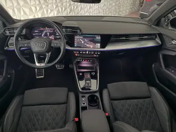 AUDI S3 Lim. 2.0 TFSI quattro PANO LED-MATRIX B&O TOT