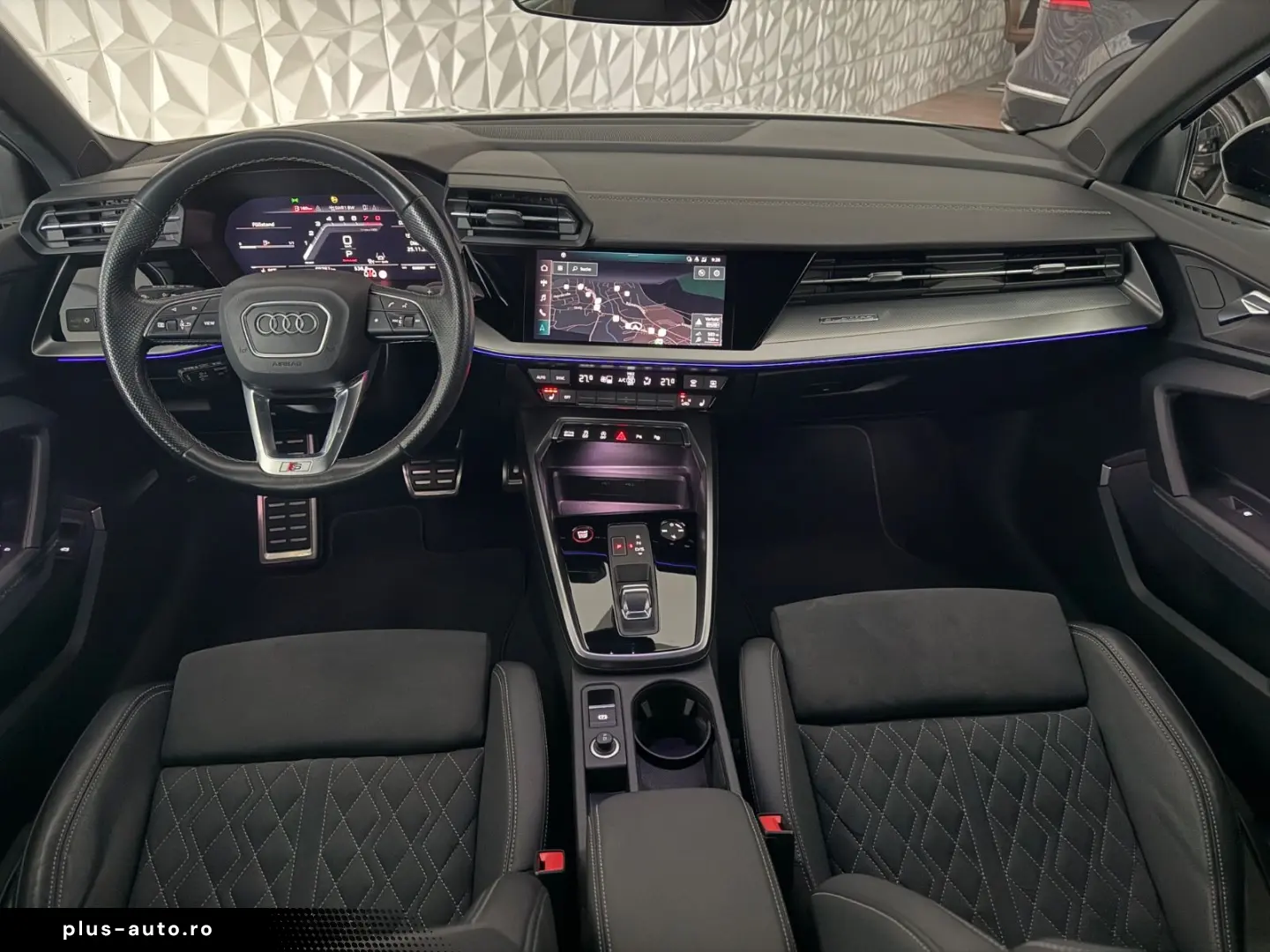 AUDI S3 Lim. 2.0 TFSI quattro PANO LED-MATRIX B&O TOT