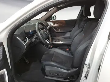 BMW X2 sDrive20i Steptronic M Sportpaket AHK
