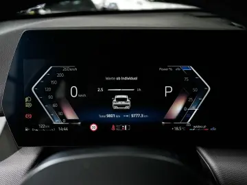 BMW X2 sDrive 20i Komfortzugang Kamera