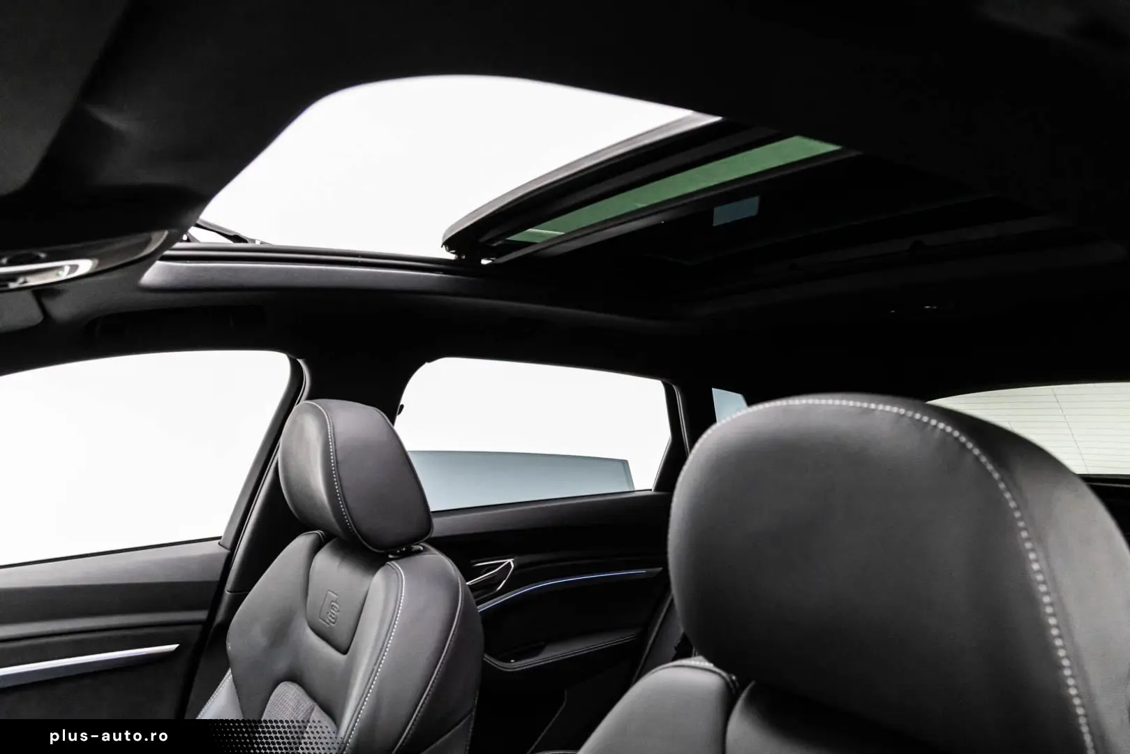 AUDI E-TRON 55 2x S LINE BLACK MATRIX ACC PANO 360