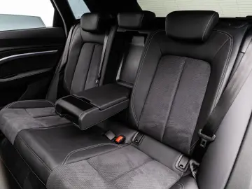 AUDI E-TRON 55 2x S LINE BLACK MATRIX ACC PANO 360