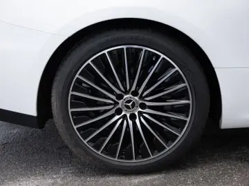 MERCEDES-BENZ CLE 200 Cabrio AMG-Sport LED Cam Leder&hellip;