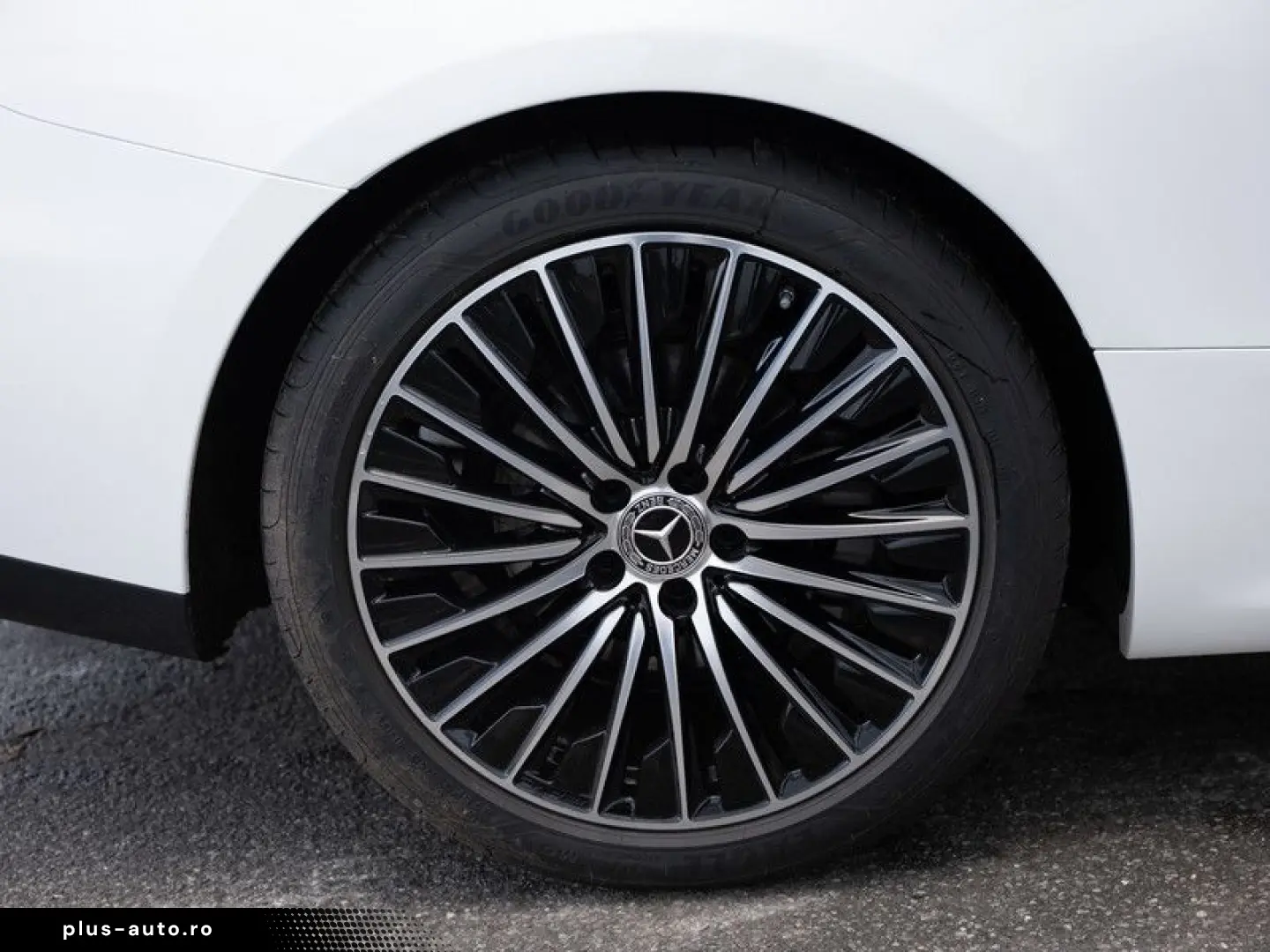 MERCEDES-BENZ CLE 200 Cabrio AMG-Sport LED Cam Leder&hellip;