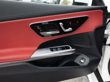 MERCEDES-BENZ CLE 200 Cabrio AMG-Sport LED Cam Leder&hellip;