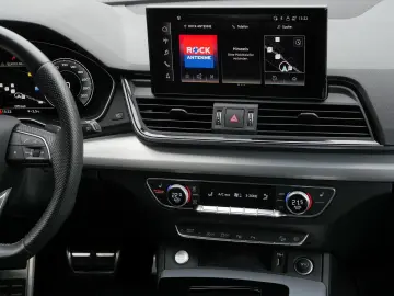 AUDI Q5 Sportback 40 TDI qu. S line  Matrix AHK Navi