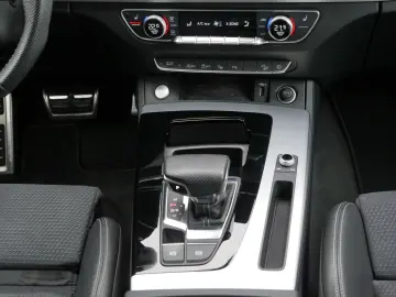 AUDI Q5 Sportback 40 TDI qu. S line  Matrix AHK Navi