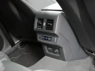 AUDI Q5 Sportback 40 TDI qu. S line  Matrix AHK Navi