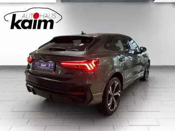 AUDI Q3  Sportback 40 2.0 TDI quattro  S line  20 Zol