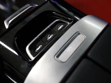 MERCEDES-BENZ CLE 200 Cabriolet AMG Sport Advanced  &hellip;