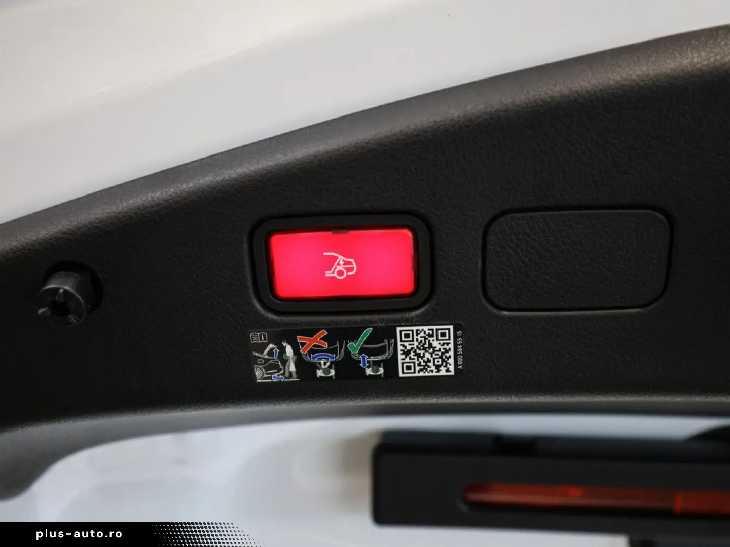 MERCEDES-BENZ CLE 200 Cabriolet AMG Sport Advanced  &hellip;