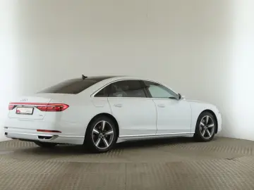 AUDI A8 50 TDI quattro L  Pano B&O LUFT Laser StandH