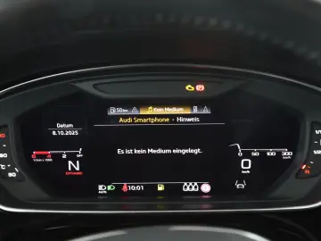 AUDI A8 50 TDI quattro tiptr. Standheizung   PANO