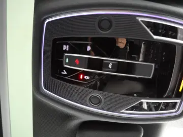 AUDI A8 50 TDI quattro tiptr. Standheizung   PANO